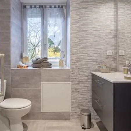 Apartmán D'une Avec Vue Sur La Balcon Et Wifi A Mylhúzy
